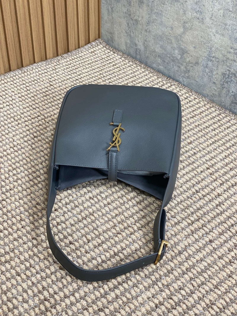 Y51 hobo bags